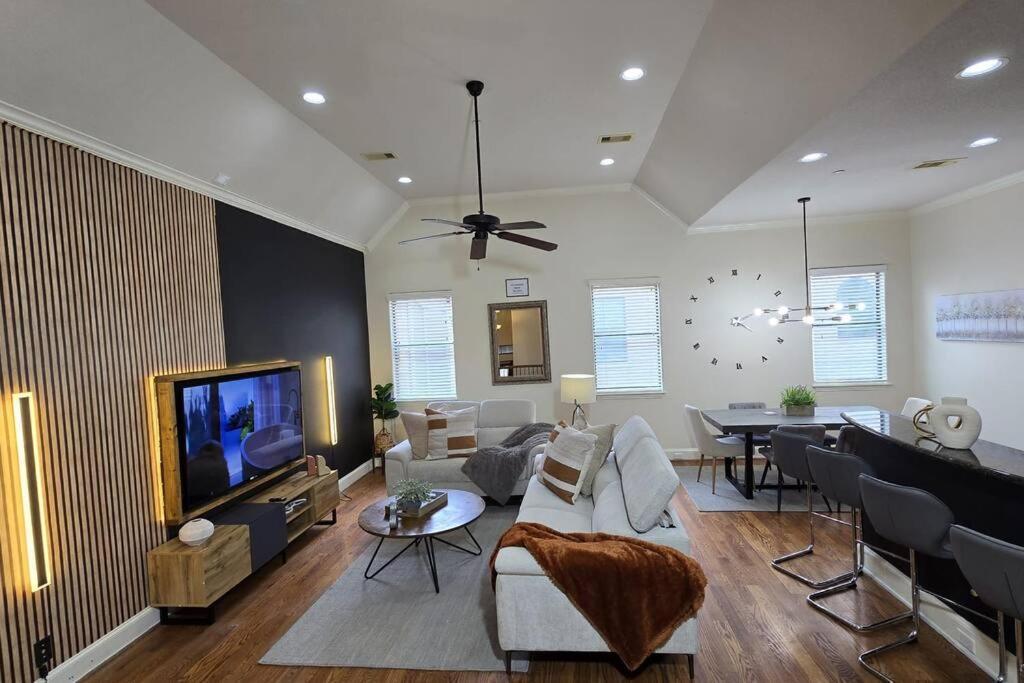 Modern Galleria Gem Private Jacuzzi 3 Br Houston Eksteriør billede