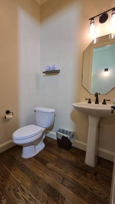 Modern Galleria Gem Private Jacuzzi 3 Br Houston Eksteriør billede