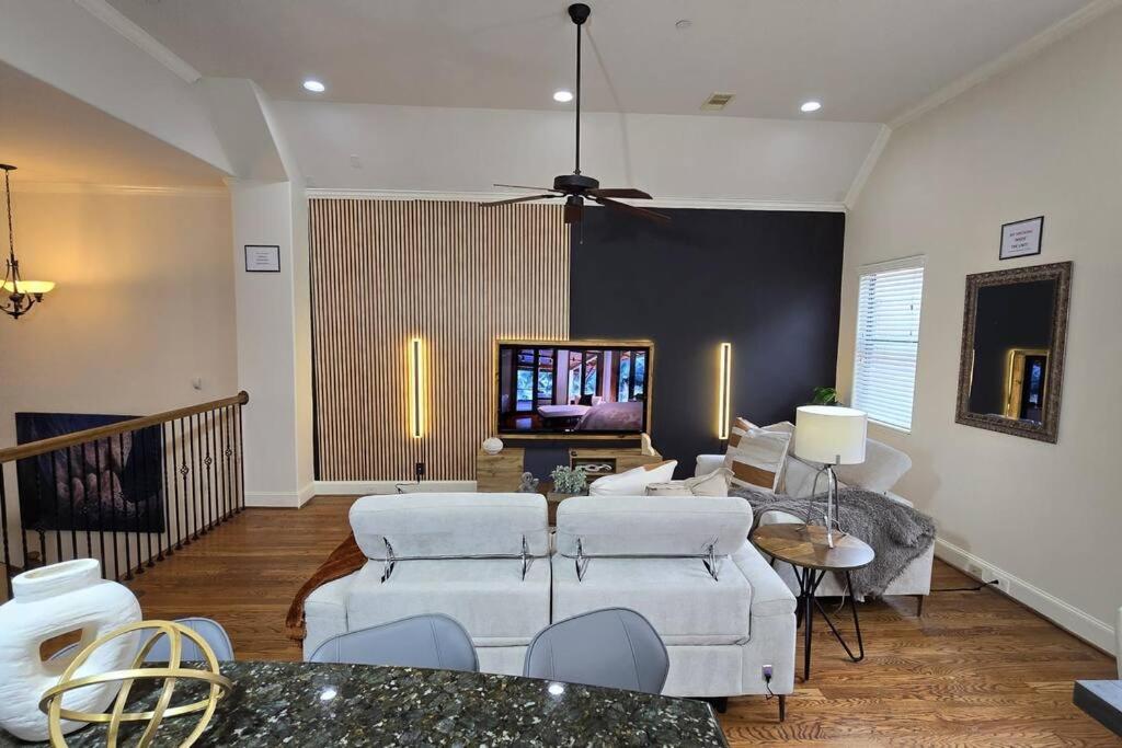 Modern Galleria Gem Private Jacuzzi 3 Br Houston Eksteriør billede